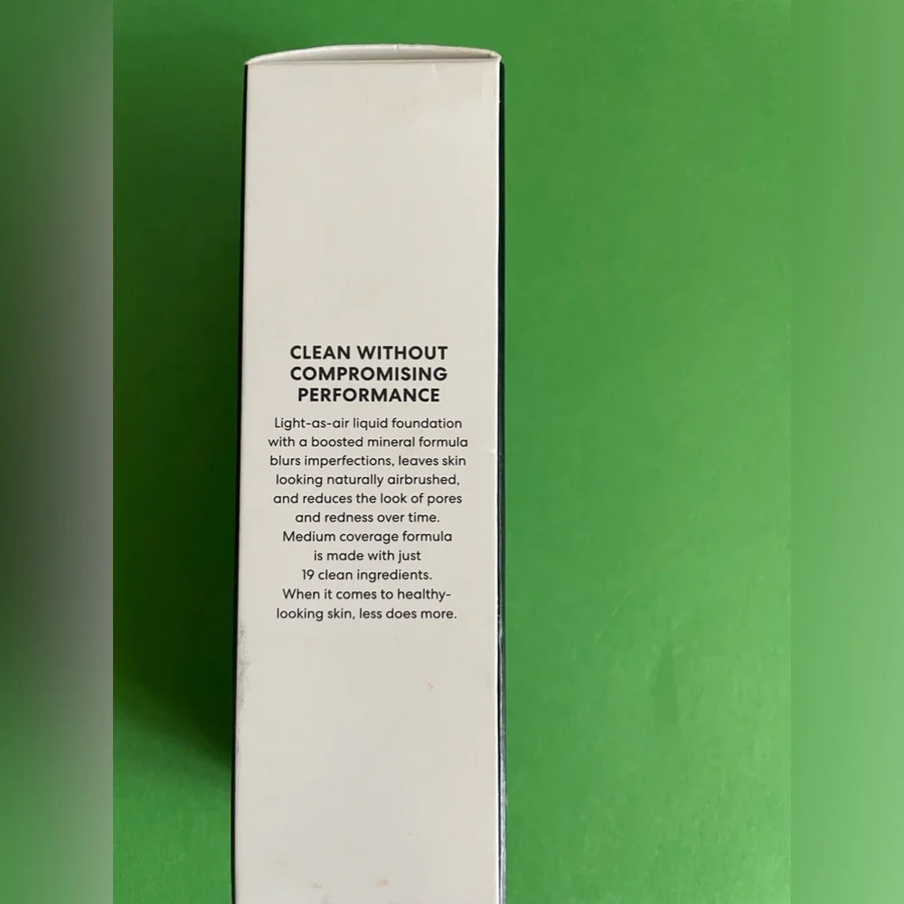 BareMinerals original liquid mineral foundation. Broad-spectrum SPF 20‎  5358